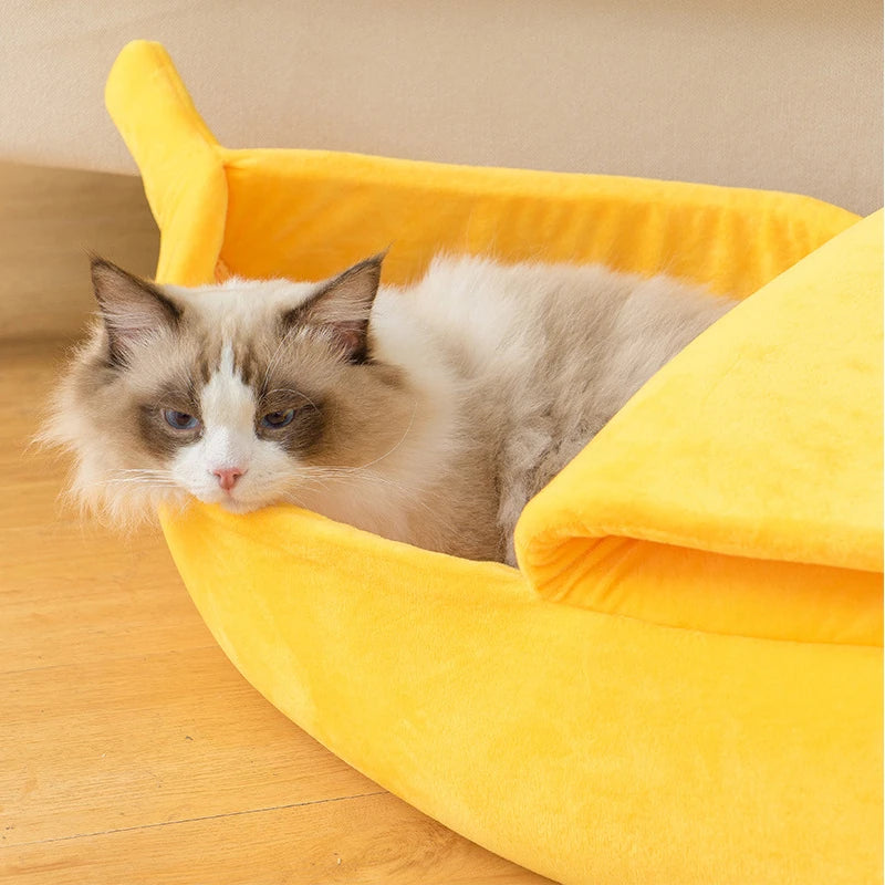 Funny Banana Cat Bed: Cozy and Portable Pet Basket