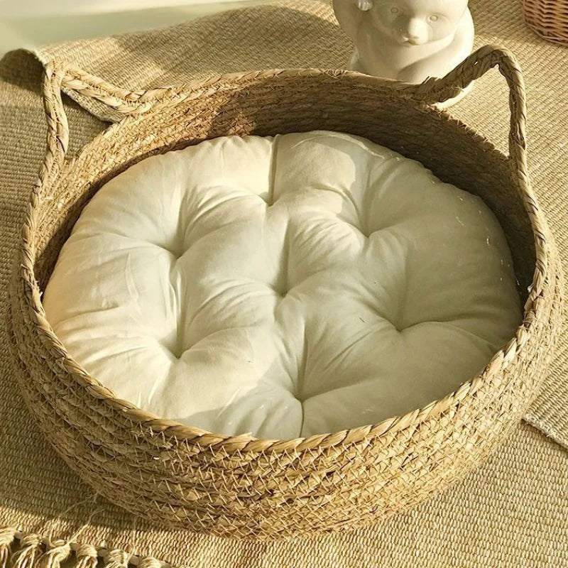 Four Seasons Woven Cat Bed